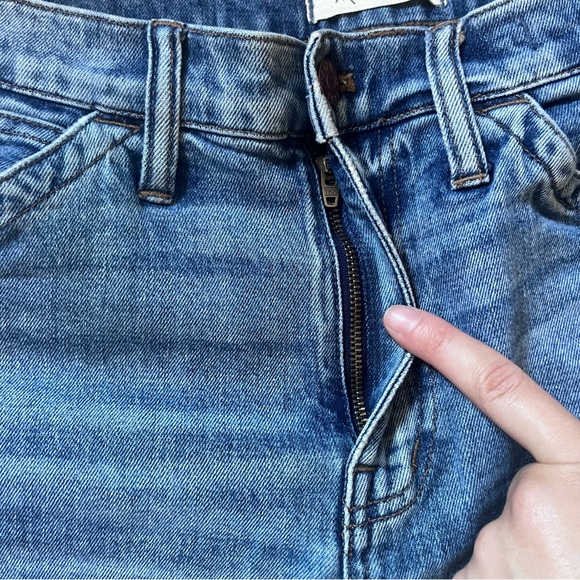 Madewell Wideleg Crop Jeans with Raw Drop Hem - Picture 7 of 8